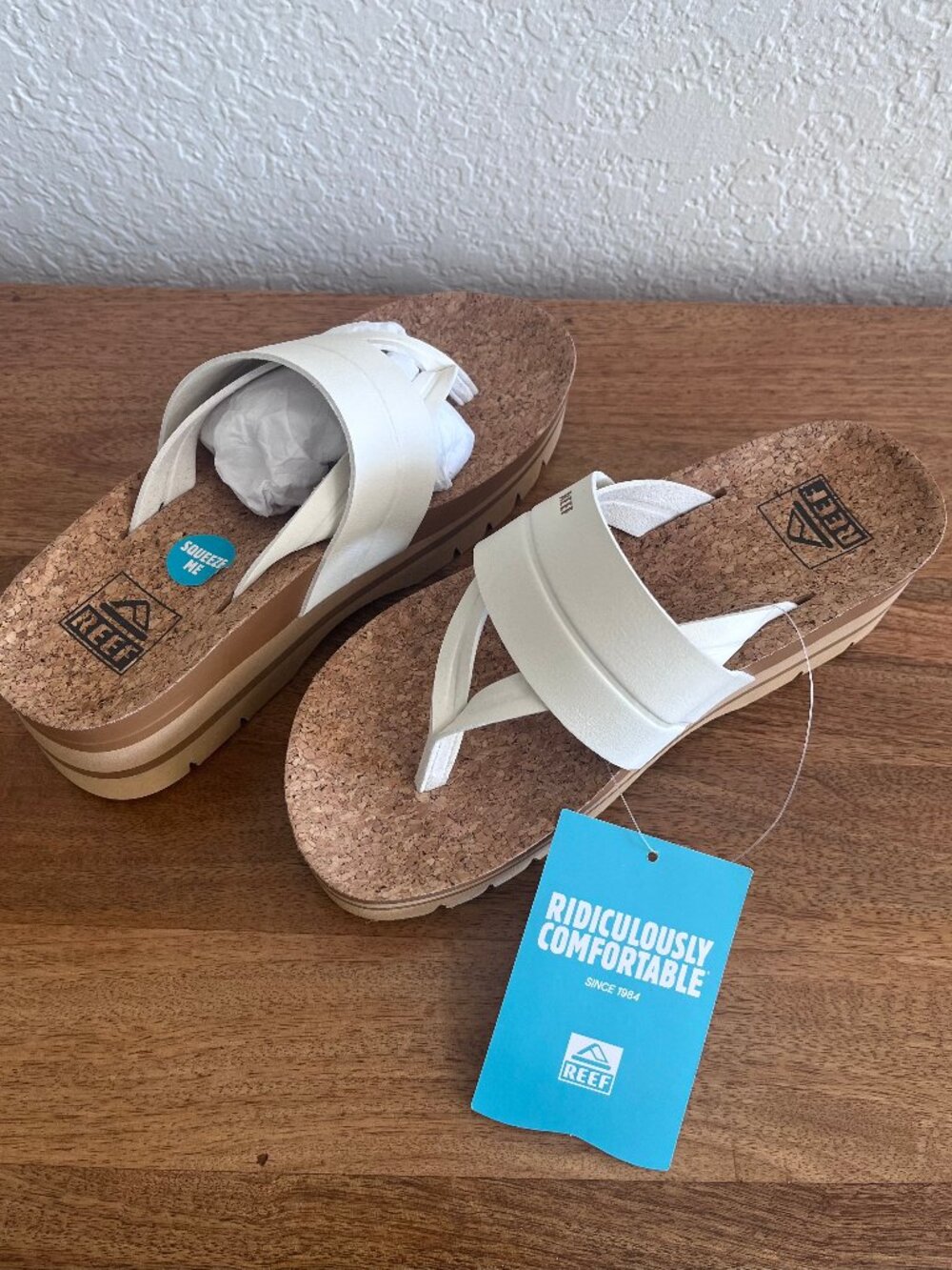 Reef Vista Higher Savanah Platform Thong Sandal in Whisper White 5 - Picture 2 of 12